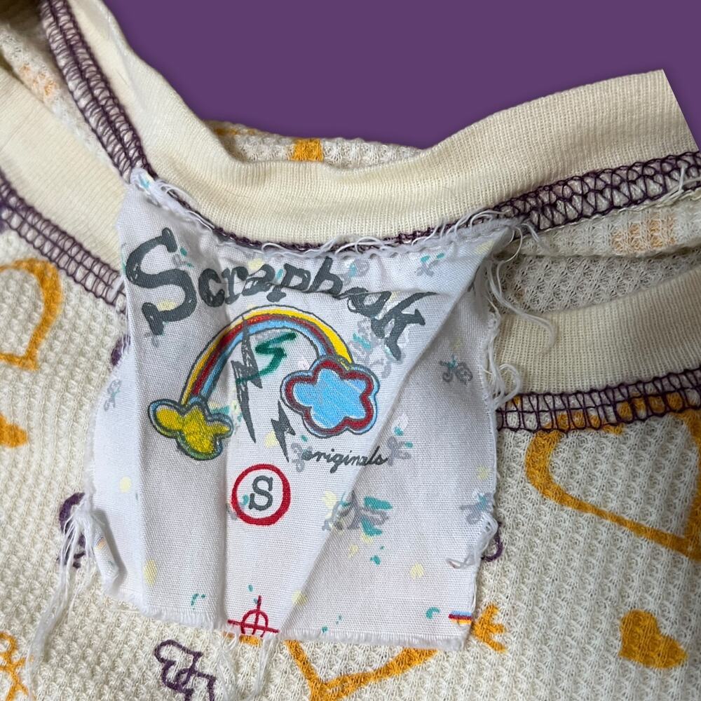 Vintage Y2K Emo Scrapbook Heart Doodles Long Sleeve Thermal Shirt - Size Small - Picture 4 of 8